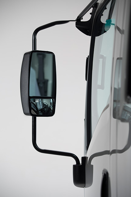 flat and convex side mirrors